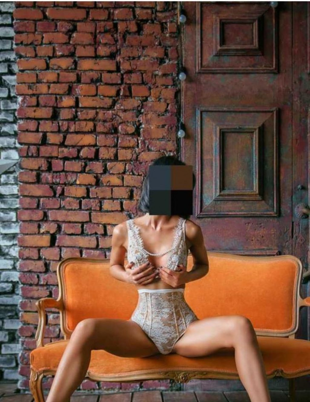 Стася: проститутки индивидуалки в Сочи